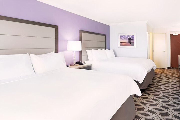 Room 44 of 74