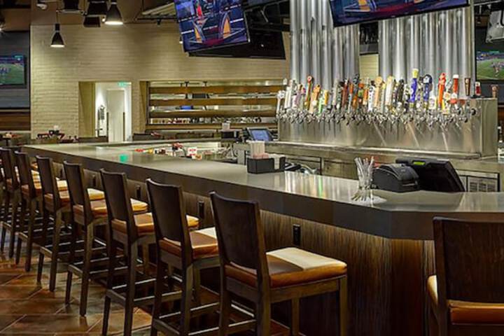 Bally’s Evansville Casino & Hotel