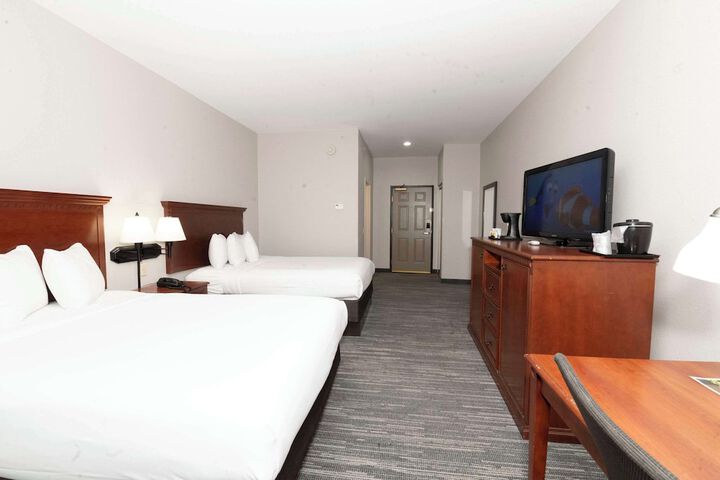 Room 42 of 86