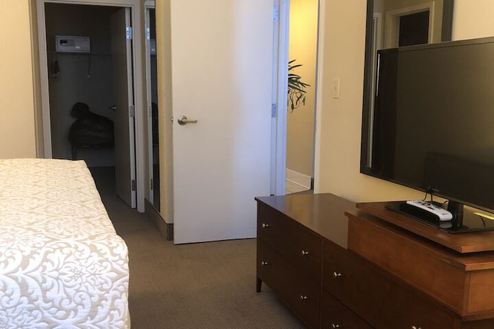 Room 12 of 42