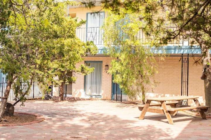 Wayfarer Inn Woodward