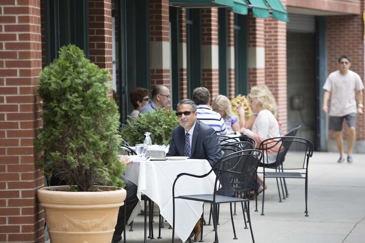 Dining 42 of 55
