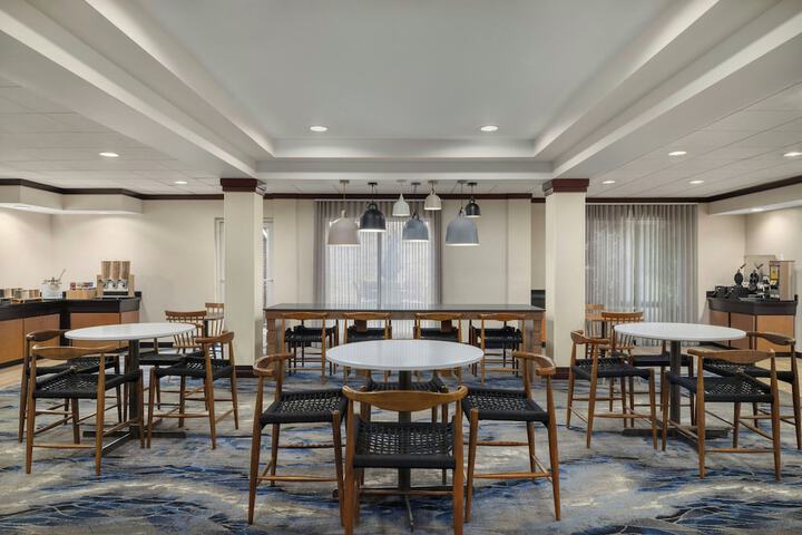 Fairfield Inn & Suites Marietta