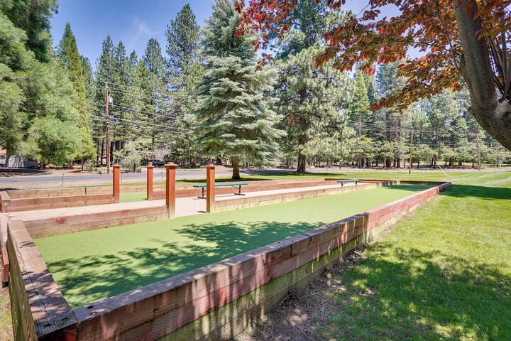Cozy Chester Home w / Patio & Lake Access!