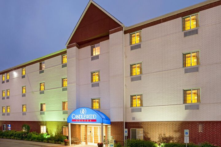 Hotel 6 of 32