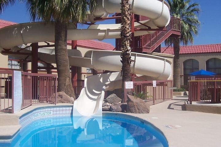 Pool 4 of 30