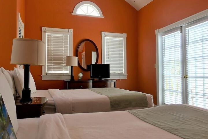 Room 140 of 259