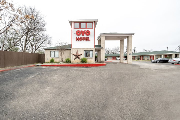 Hotel 2 of 40