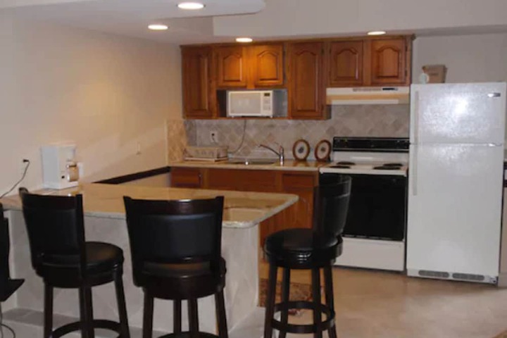 Room 20 of 28
