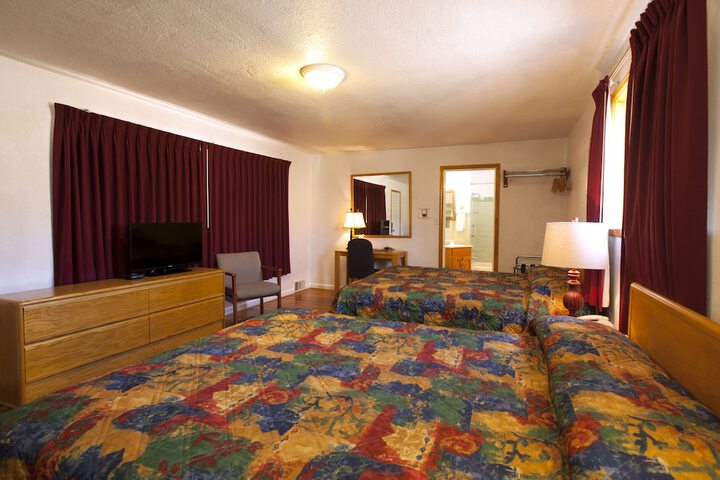 Room 19 of 25