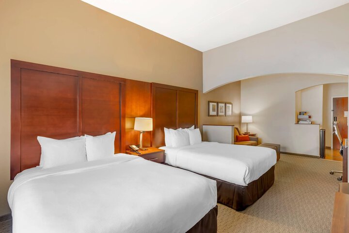 Comfort Suites State College near Penn State