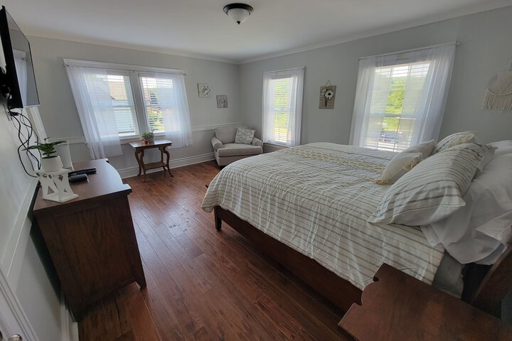 Room 40 of 49