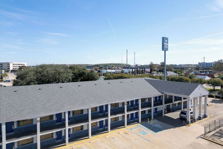 Deluxe Inn & Suites Morgan City