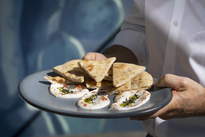 Dining 77 of 124