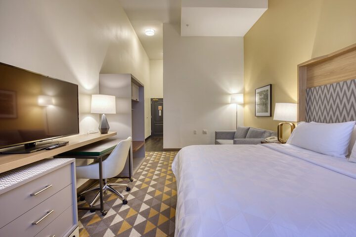 Room 50 of 88