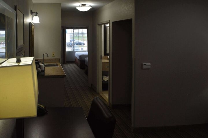 Room 7 of 36