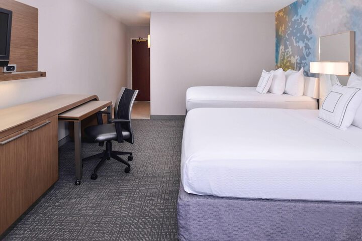 Country Inn & Suites by Radisson Brown Deer - Milwaukee North