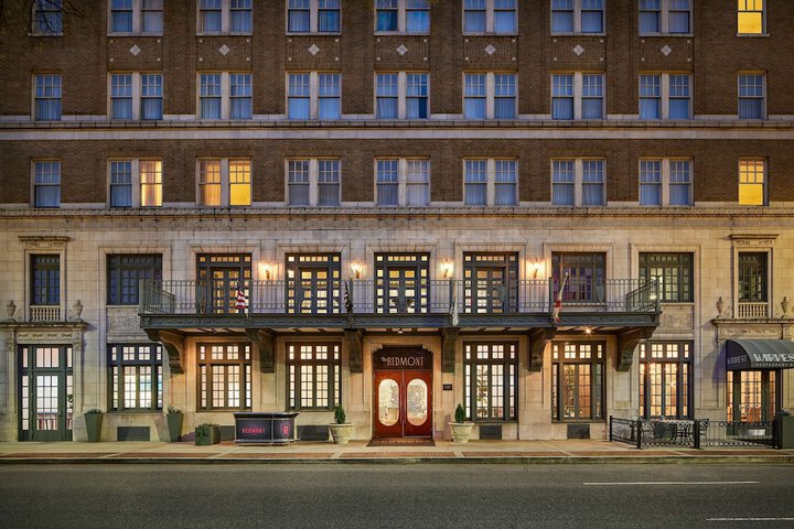 Redmont Hotel Birmingham Curio Collection by Hilton