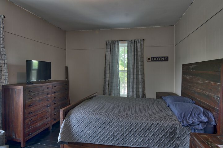 Room 22 of 57