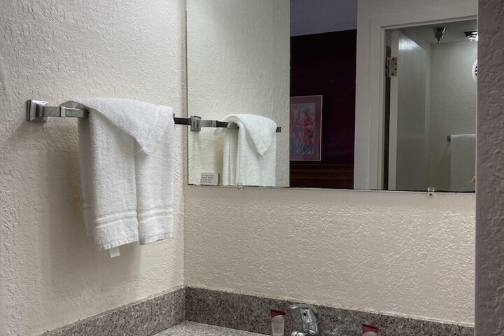 Room 35 of 50
