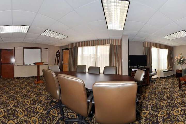 Hampton Inn South Hill