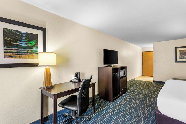 Best Western Oglesby Inn