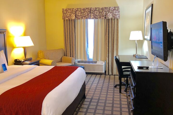 Room 32 of 52