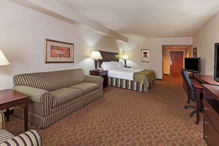Holiday Inn Springdale / Fayetteville Area by IHG