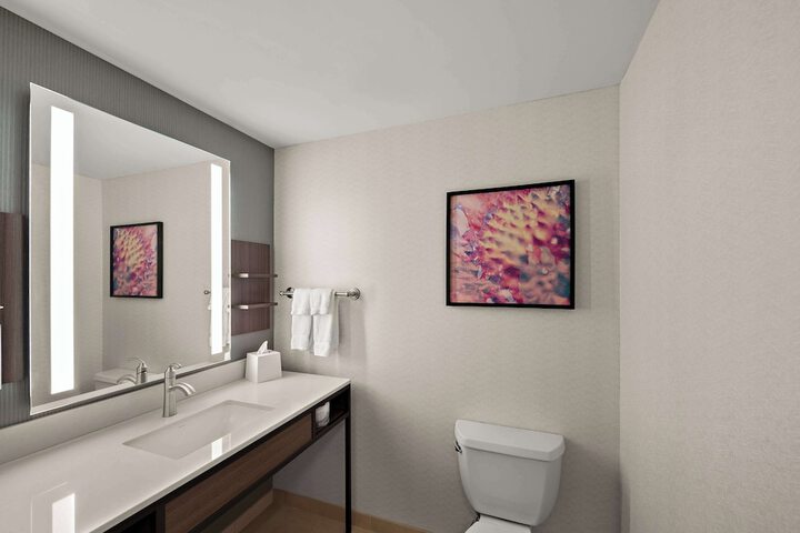 Hilton Garden Inn Omaha East / Council Bluffs