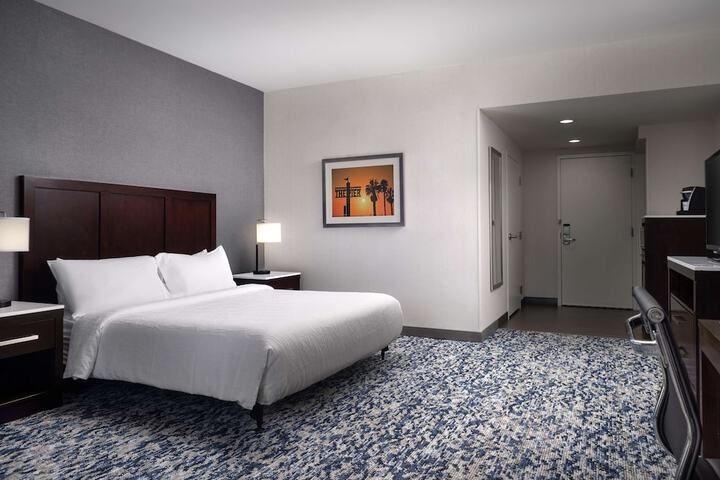 Room 26 of 51