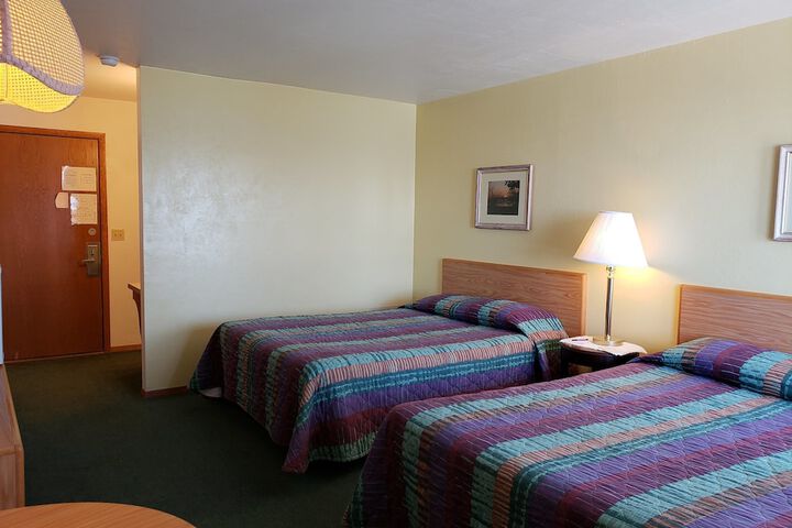 Algoma Beach Motel