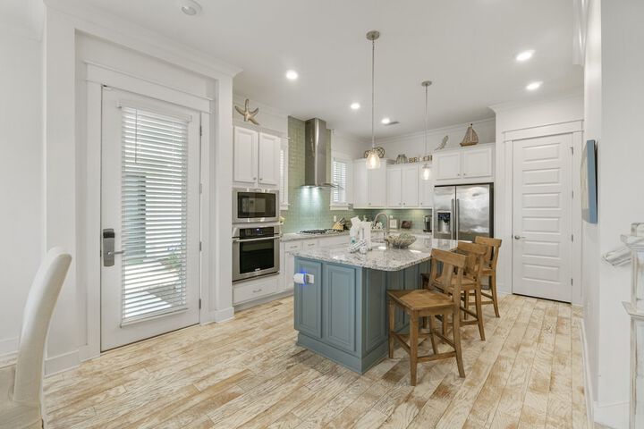 Prominence on 30A by Panhandle Getaways