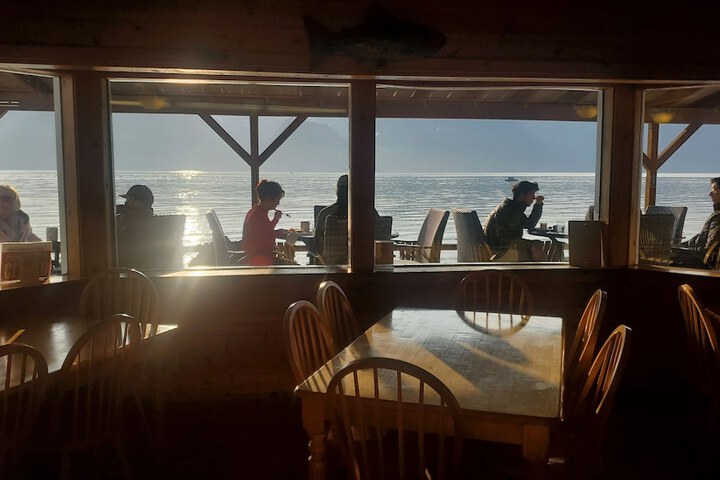Resurrection Lodge on the Bay