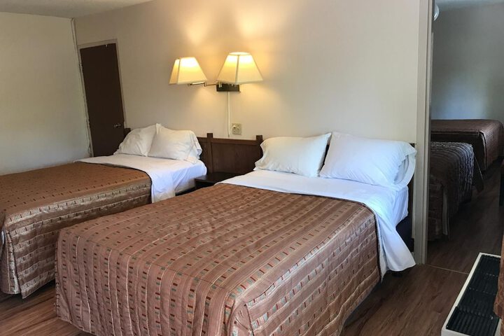Room 19 of 64