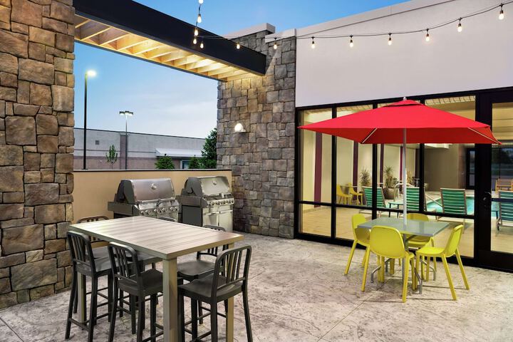 Terrace/Patio 43 of 46