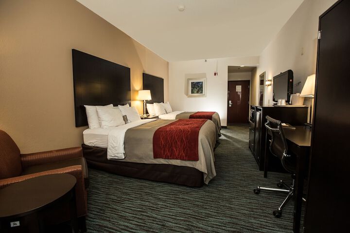 Room 28 of 43