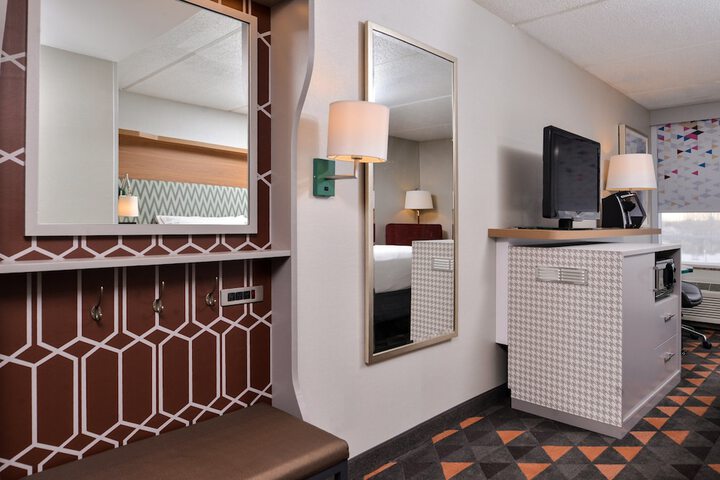 Holiday Inn Hotel & Suites Rochester - Marketplace by IHG
