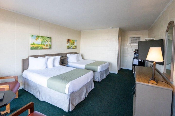 The Grand Regal Resort