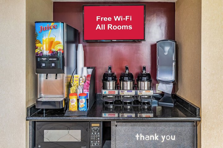 Red Roof Inn Columbus - Taylorsville / Edinburgh