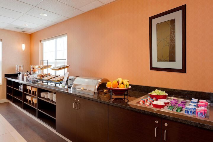 Breakfast/Coffee Service 13 of 16