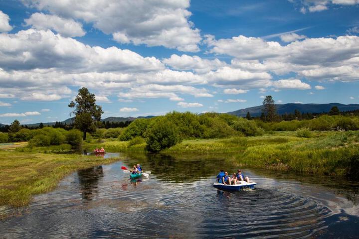 Bend-Sunriver Camping Resort 24 ft. Yurt 9