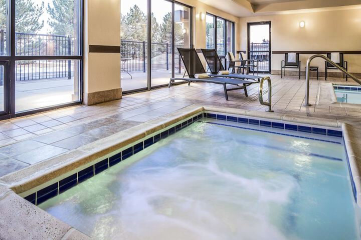 Pool 4 of 21
