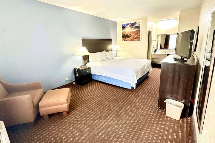 Days Inn by Wyndham Easley / Greenville/Clemson Area