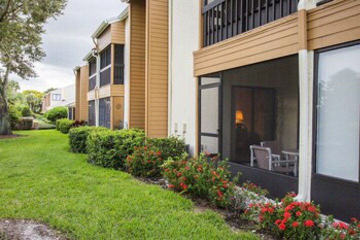 Clubview Country Club Condo