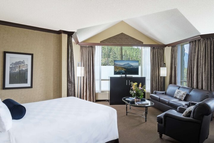 Room 32 of 104
