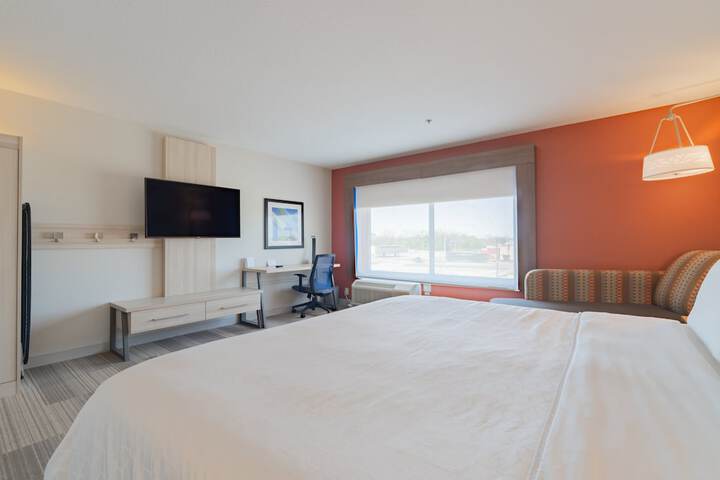 Room 17 of 31