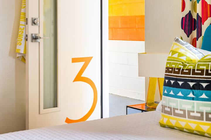 Room 121 of 142