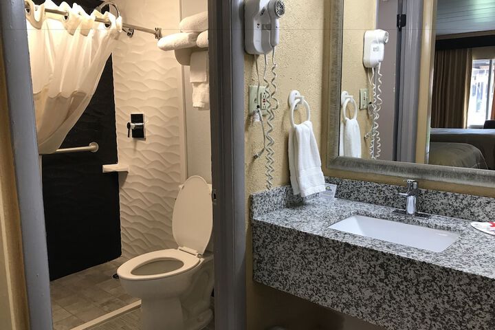 Room 77 of 110