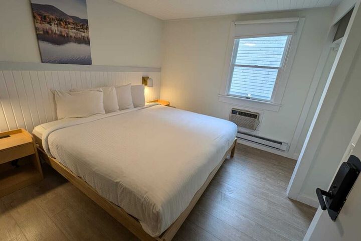 Room 7 of 7