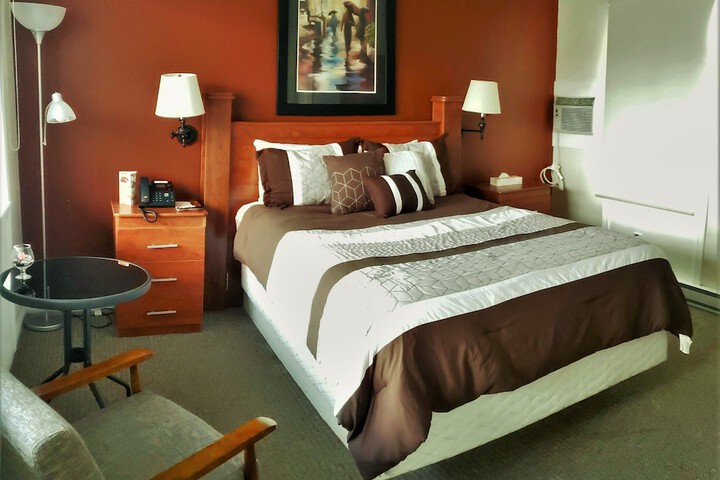 Room 27 of 29